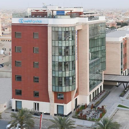 Golden Tulip Riyadh Bagian luar foto