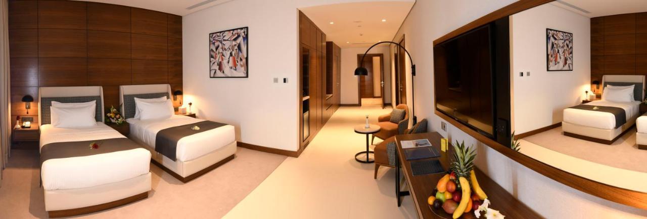 Golden Tulip Riyadh Bagian luar foto