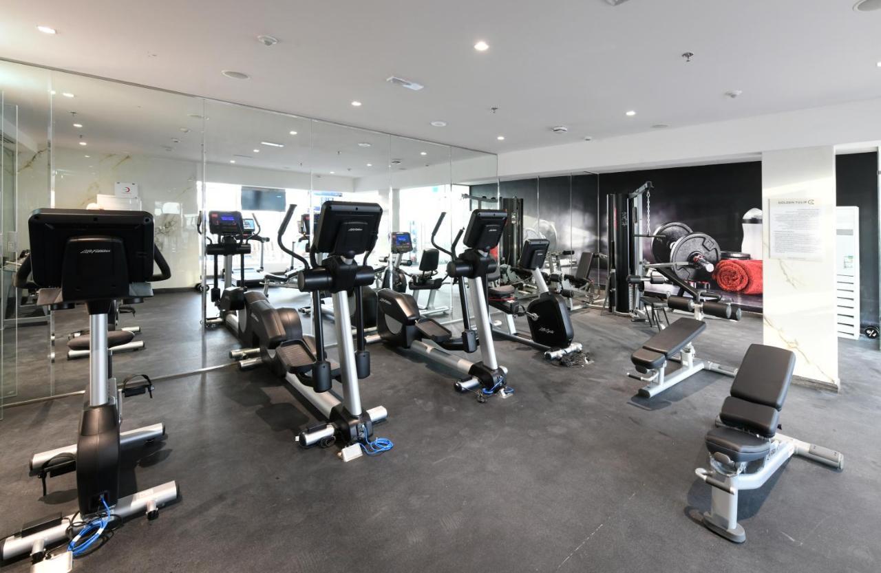 Golden Tulip Riyadh Bagian luar foto