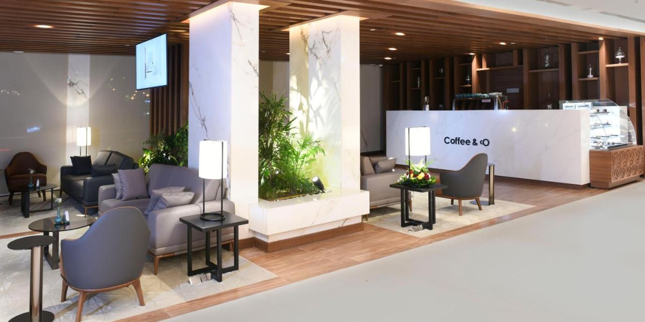 Golden Tulip Riyadh Bagian luar foto