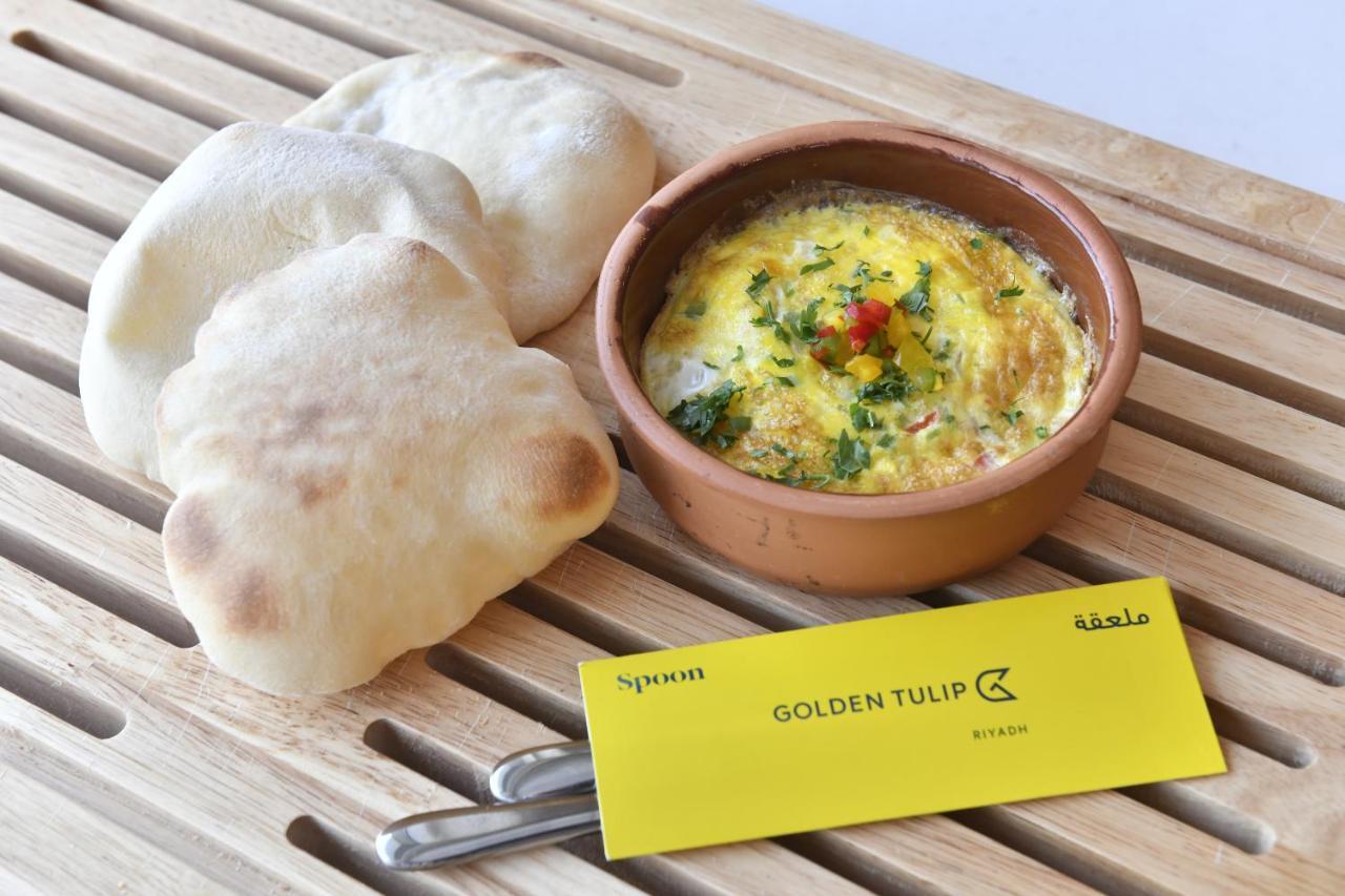 Golden Tulip Riyadh Bagian luar foto